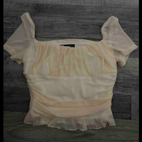 Cream Ruched Top - Picture 2 of 4